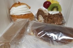 小川町駅のケーキ パン カフェ 近江屋洋菓子店 ケーキ屋さんなら週スイ 週に一度はスイーツを