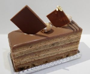 武蔵浦和駅のケーキ アプラノス ケーキ屋さんなら週スイ 週に一度はスイーツを